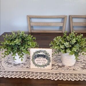 🌿💚🌿 Greenery in White Planters - Home Accent